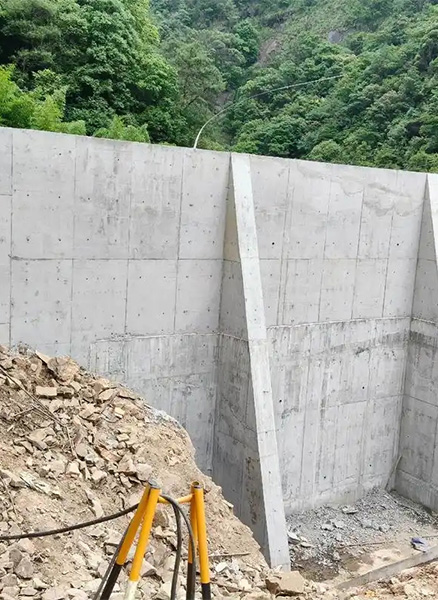 连云港灌云县重力式挡土墙